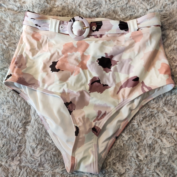 Peony Soiree Belted High-Waist Bikini Bottom - Picture 6 of 7